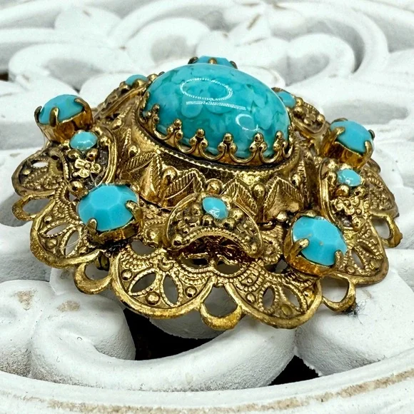 Vintage West Germany Turquoise Blue Czech Glass Filigree Gold Tone Brooch  1950s - Picture 4 of 11